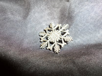 2015 Snowflake Pin